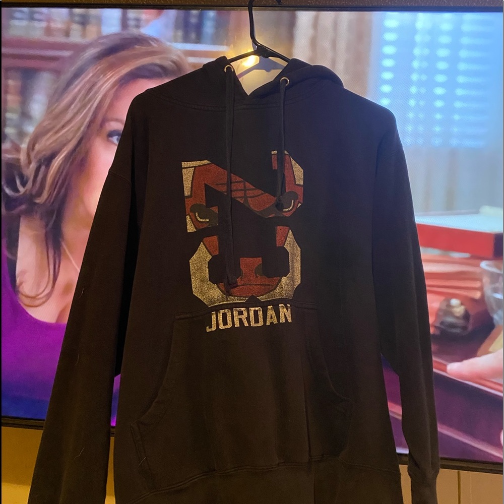 Jordan men hoodie size m